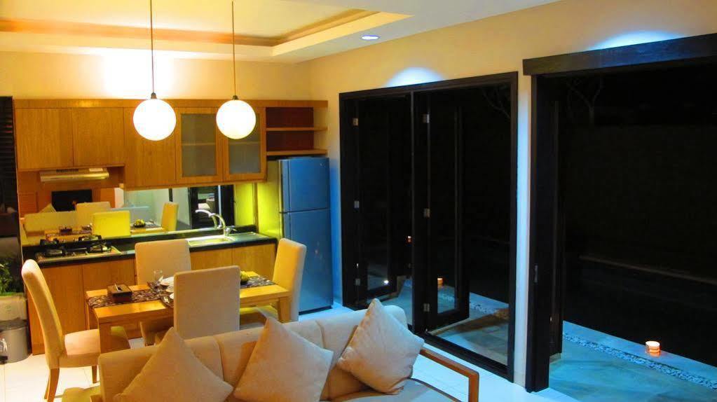 The Nibbana Villas Seminyak  Exterior photo